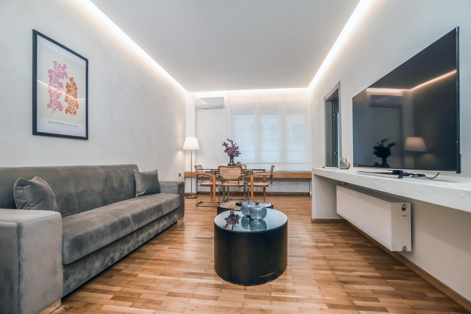 Elektra'S Apartment#2 1St Fl, Διαμέρισμα Στο Κέντρο Της Λάρισας Με Δωρεάν Parking Exterior photo
